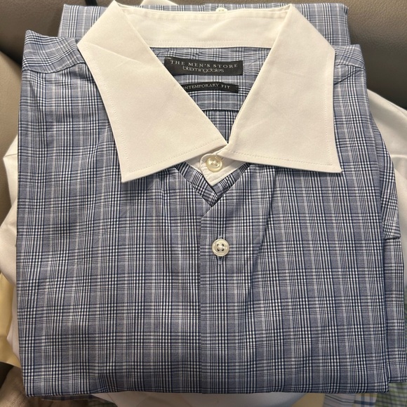 Plaid Contrast Collar Dress Shirt - Picture 7 of 7